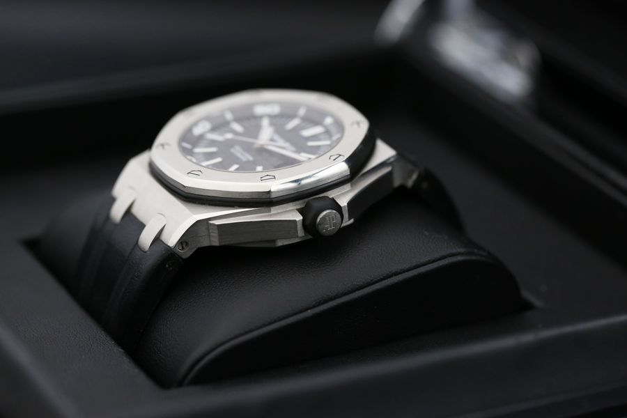 Audemars Piguet Royal Oak Offshore 15703ST.OO.A002CA.01